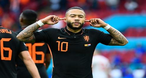 تقارير: ديباي ينتظر اليورو لتحديد مصيره